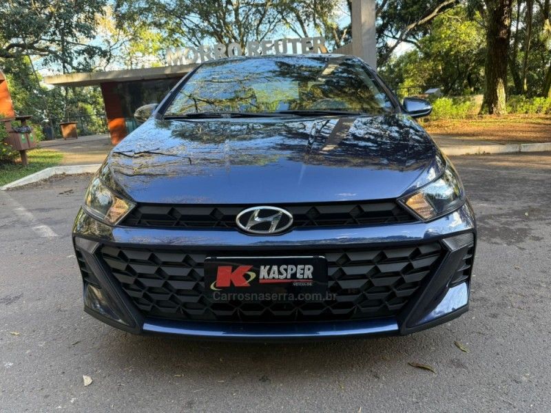HYUNDAI HB20S 1.0 COMFORT PLUS 12V 2023/2024 KASPER VEÍCULOS DOIS IRMÃOS / Carros no Vale
