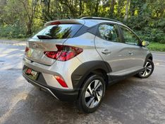 HYUNDAI HB20X 1.6 EVOLUTION 16V 2021/2022 KASPER VEÍCULOS DOIS IRMÃOS / Carros no Vale