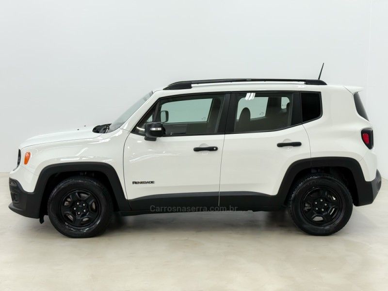 JEEP RENEGADE 1.8 16V 2016/2016 FOCAR VEÍCULOS CAXIAS DO SUL / Carros no Vale