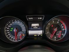 MERCEDES-BENZ GLA 200 1.6 CGI VISION 16V TURBO 2014/2015 FOCAR VEÍCULOS CAXIAS DO SUL / Carros no Vale