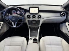 MERCEDES-BENZ GLA 200 1.6 CGI VISION 16V TURBO 2014/2015 FOCAR VEÍCULOS CAXIAS DO SUL / Carros no Vale