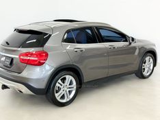 MERCEDES-BENZ GLA 200 1.6 CGI VISION 16V TURBO 2014/2015 FOCAR VEÍCULOS CAXIAS DO SUL / Carros no Vale