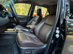TOYOTA HILUX SW4 2.8 SRX 4X4 16V TURBO INTERCOOLER 2017/2018 KASPER VEÍCULOS DOIS IRMÃOS / Carros no Vale