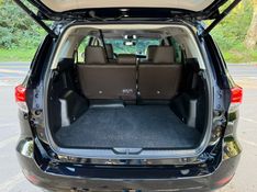 TOYOTA HILUX SW4 2.8 SRX 4X4 16V TURBO INTERCOOLER 2017/2018 KASPER VEÍCULOS DOIS IRMÃOS / Carros no Vale