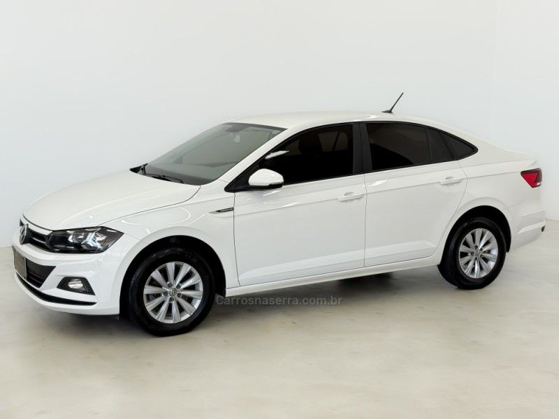 VOLKSWAGEN VIRTUS 1.0 200 TSI COMFORTLINE 2022/2022 FOCAR VEÍCULOS CAXIAS DO SUL / Carros no Vale