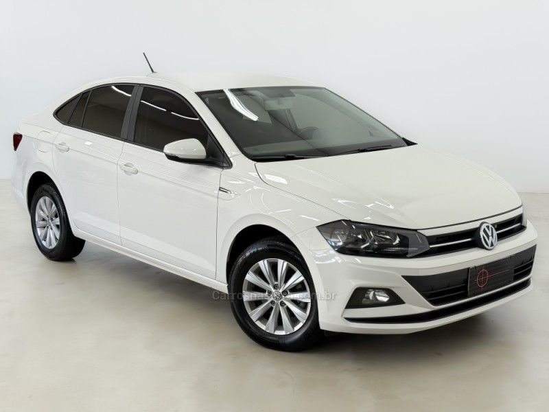 VOLKSWAGEN VIRTUS 1.0 200 TSI COMFORTLINE 2022/2022 FOCAR VEÍCULOS CAXIAS DO SUL / Carros no Vale