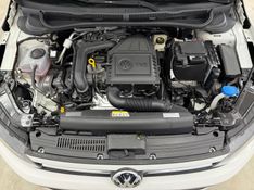 VOLKSWAGEN VIRTUS 1.0 200 TSI COMFORTLINE 2022/2022 FOCAR VEÍCULOS CAXIAS DO SUL / Carros no Vale