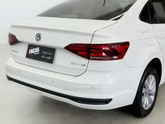 VOLKSWAGEN VIRTUS 1.0 200 TSI COMFORTLINE 2022/2022 FOCAR VEÍCULOS CAXIAS DO SUL / Carros no Vale
