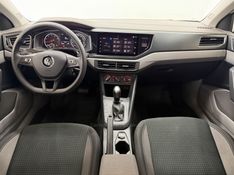 VOLKSWAGEN VIRTUS 1.0 200 TSI COMFORTLINE 2022/2022 FOCAR VEÍCULOS CAXIAS DO SUL / Carros no Vale