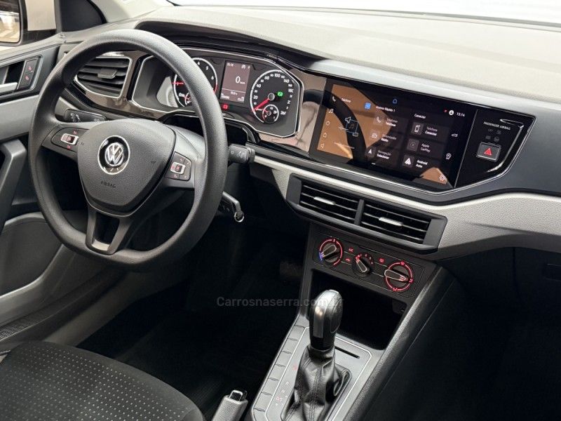 VOLKSWAGEN VIRTUS 1.0 200 TSI COMFORTLINE 2022/2022 FOCAR VEÍCULOS CAXIAS DO SUL / Carros no Vale