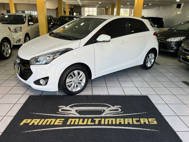 HYUNDAI HB20 1.6 PREMIUM 16V 2014/2014 PRIME MULTIMARCAS CAXIAS DO SUL / Carros no Vale HYUNDAI HB20 1.6 PREMIUM 16V 2014/2014 PRIME MULTIMARCAS CAXIAS DO SUL / Carros no Vale