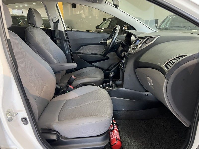 HYUNDAI HB20 1.6 PREMIUM 16V 2014/2014 PRIME MULTIMARCAS CAXIAS DO SUL / Carros no Vale HYUNDAI HB20 1.6 PREMIUM 16V 2014/2014 PRIME MULTIMARCAS CAXIAS DO SUL / Carros no Vale