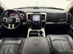 RAM CLASSIC 5.7 LARAMIE V8 HEMI 2022/2022 FOCAR VEÍCULOS CAXIAS DO SUL / Carros no Vale