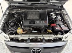 TOYOTA HILUX SW4 3.0 SRV 4X4 16V TURBO INTERCOOLER 2005/2006 FOCAR VEÍCULOS CAXIAS DO SUL / Carros no Vale