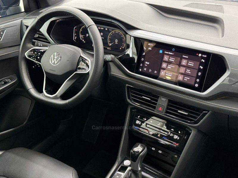 VOLKSWAGEN TAOS 1.4 16V HIGHLINE TSI 2023/2023 FOCAR VEÍCULOS CAXIAS DO SUL / Carros no Vale