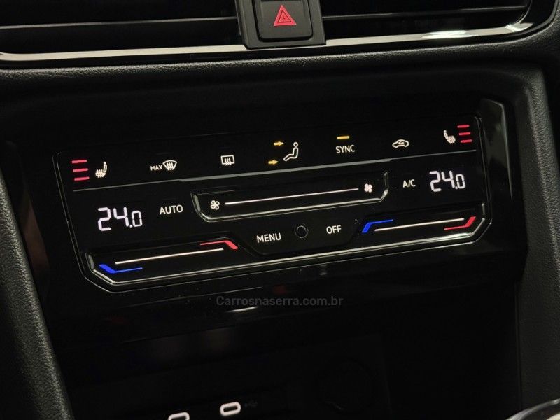 VOLKSWAGEN TAOS 1.4 16V HIGHLINE TSI 2023/2023 FOCAR VEÍCULOS CAXIAS DO SUL / Carros no Vale