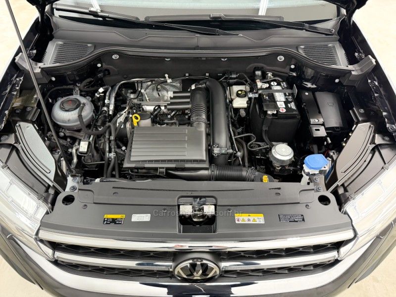 VOLKSWAGEN TAOS 1.4 16V HIGHLINE TSI 2023/2023 FOCAR VEÍCULOS CAXIAS DO SUL / Carros no Vale