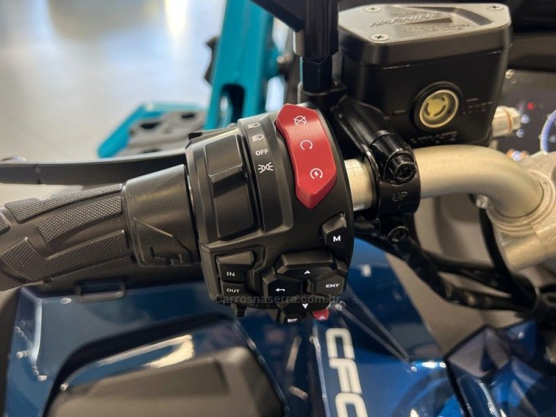 CFMOTO CFORCE 1000 EPS 2025/2025 ÓTIMA CAR FLORES DA CUNHA / Carros no Vale