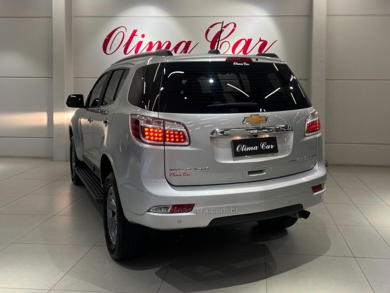 CHEVROLET TRAILBLAZER 2.8 PREMIER 16V TURBO 2022/2023 ÓTIMA CAR FLORES DA CUNHA / Carros no Vale