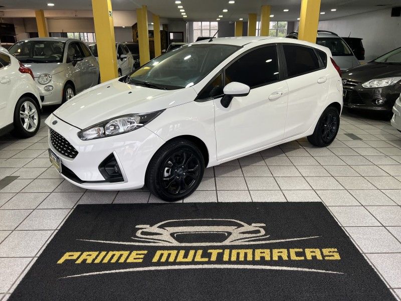 FORD FIESTA 1.6 SE HATCH 16V 2018/2018 PRIME MULTIMARCAS CAXIAS DO SUL / Carros no Vale