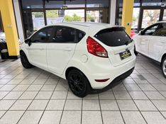 FORD FIESTA 1.6 SE HATCH 16V 2018/2018 PRIME MULTIMARCAS CAXIAS DO SUL / Carros no Vale