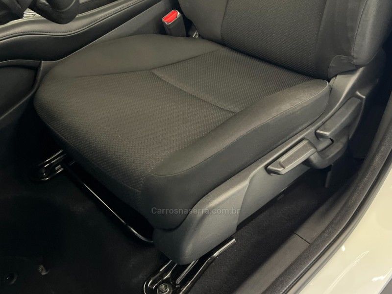 HONDA HR-V 1.8 16V EX 2016/2016 ÓTIMA CAR FLORES DA CUNHA / Carros no Vale