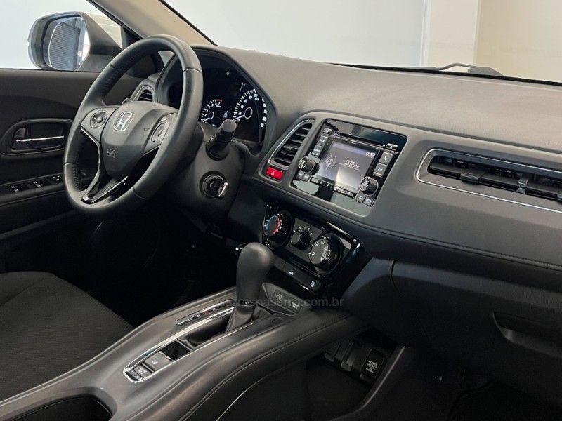 HONDA HR-V 1.8 16V EX 2016/2016 ÓTIMA CAR FLORES DA CUNHA / Carros no Vale