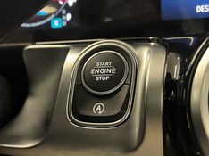 MERCEDES-BENZ GLB 220 2.0 PROGRESSIVE 16V TURBO HIBRIDO 2025/2025 ÓTIMA CAR FLORES DA CUNHA / Carros no Vale