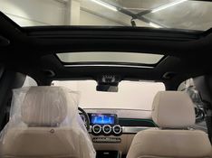 MERCEDES-BENZ GLB 220 2.0 PROGRESSIVE 16V TURBO HIBRIDO 2025/2025 ÓTIMA CAR FLORES DA CUNHA / Carros no Vale