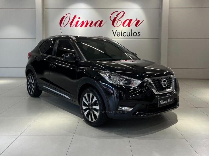 NISSAN KICKS 1.6 16V SV PACK PLUS XTRONIC 2018/2019 ÓTIMA CAR FLORES DA CUNHA / Carros no Vale