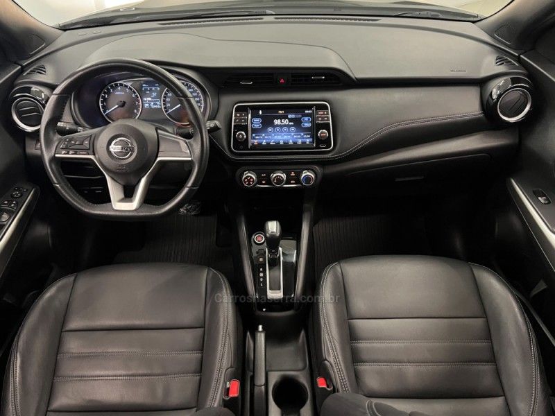 NISSAN KICKS 1.6 16V SV PACK PLUS XTRONIC 2018/2019 ÓTIMA CAR FLORES DA CUNHA / Carros no Vale