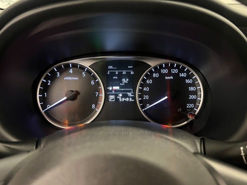 NISSAN KICKS 1.6 16V SV PACK PLUS XTRONIC 2018/2019 ÓTIMA CAR FLORES DA CUNHA / Carros no Vale