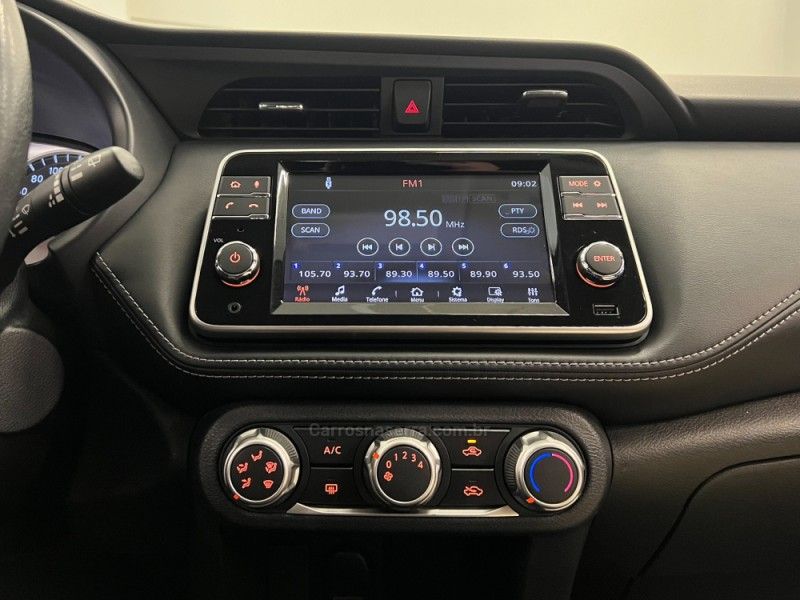 NISSAN KICKS 1.6 16V SV PACK PLUS XTRONIC 2018/2019 ÓTIMA CAR FLORES DA CUNHA / Carros no Vale
