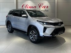 TOYOTA HILUX SW4 2.8 4X4 SRX PLATINUM TURBO 2025/2025 ÓTIMA CAR FLORES DA CUNHA / Carros no Vale