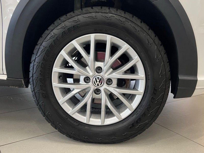 VOLKSWAGEN SAVEIRO 1.6 MI TRENDLINE CS 8V 2019/2019 ÓTIMA CAR FLORES DA CUNHA / Carros no Vale