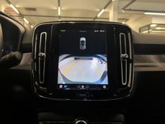 VOLVO EC40 PLUS P6 ELÉTRICO 2025/2026 ÓTIMA CAR FLORES DA CUNHA / Carros no Vale