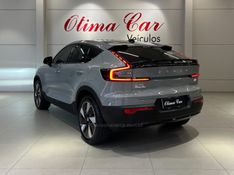 VOLVO EC40 PLUS P6 ELÉTRICO 2025/2026 ÓTIMA CAR FLORES DA CUNHA / Carros no Vale