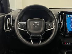 VOLVO EC40 PLUS P6 ELÉTRICO 2025/2026 ÓTIMA CAR FLORES DA CUNHA / Carros no Vale