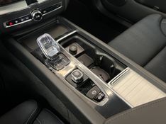 VOLVO XC60 2.0 T8 RECHARGE ULTRA AWD HIBRIDO 2025/2026 ÓTIMA CAR FLORES DA CUNHA / Carros no Vale