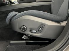VOLVO XC60 2.0 T8 RECHARGE ULTRA AWD HIBRIDO 2025/2026 ÓTIMA CAR FLORES DA CUNHA / Carros no Vale
