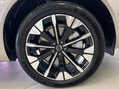 VOLVO XC60 2.0 T8 RECHARGE ULTRA AWD HIBRIDO 2025/2026 ÓTIMA CAR FLORES DA CUNHA / Carros no Vale