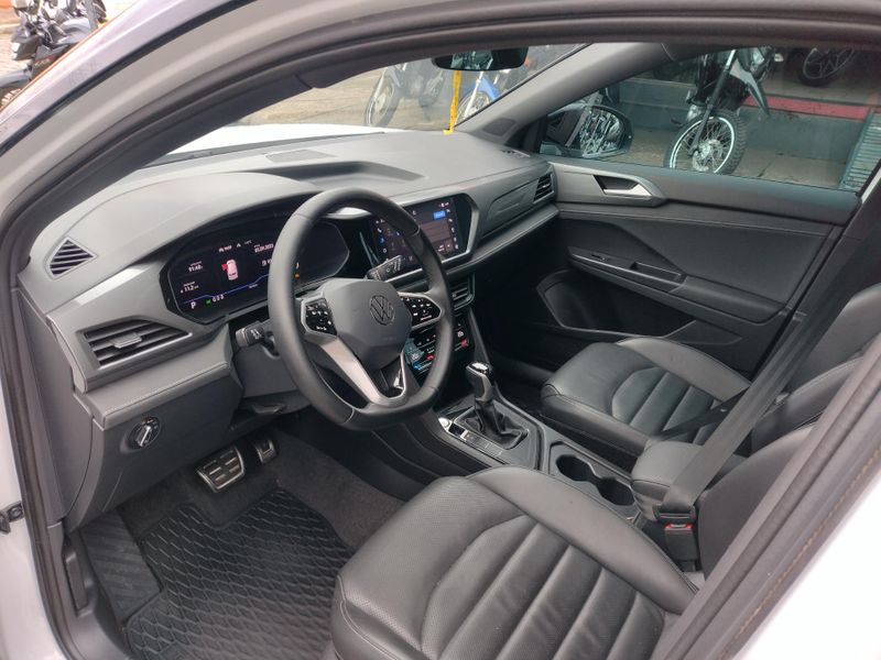 Volkswagen Taos Highline 250 Tsi 2024/2024 NECO TOLATI VEÍCULOS VENÂNCIO AIRES / Carros no Vale