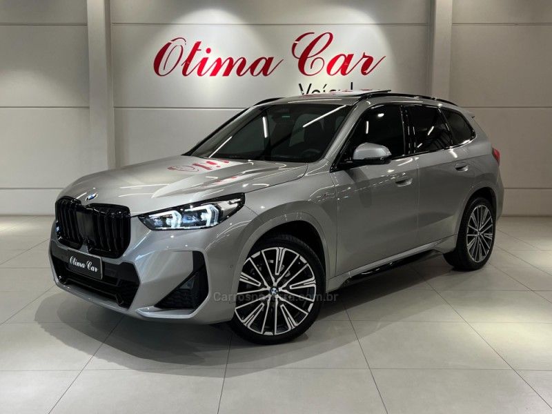 BMW X1 2.0 SDRIVE20I M SPORT 16V TURBO 2024/2025 ÓTIMA CAR FLORES DA CUNHA / Carros no Vale