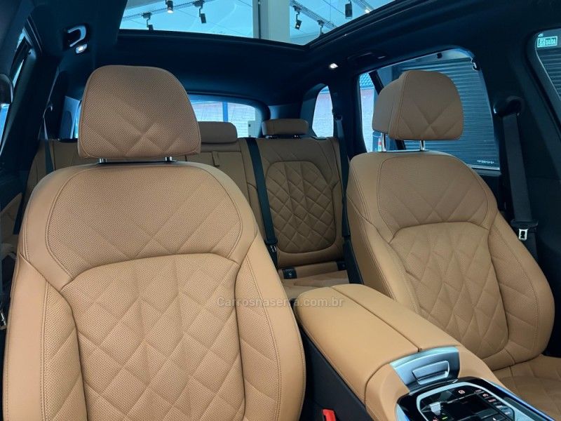 BMW X5 3.0 XDRIVE50E TURBO M SPORT HÍBRIDO 2025/2025 ÓTIMA CAR FLORES DA CUNHA / Carros no Vale