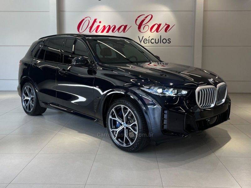 BMW X5 3.0 XDRIVE50E TURBO M SPORT HÍBRIDO 2025/2025 ÓTIMA CAR FLORES DA CUNHA / Carros no Vale
