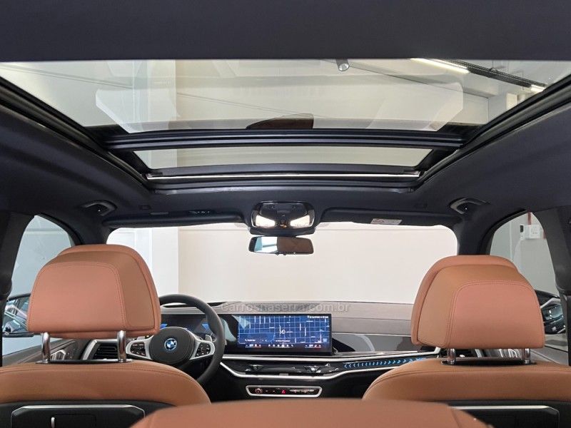 BMW X5 3.0 XDRIVE50E TURBO M SPORT HÍBRIDO 2025/2025 ÓTIMA CAR FLORES DA CUNHA / Carros no Vale