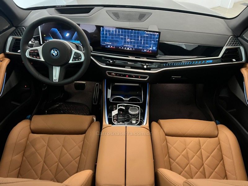 BMW X5 3.0 XDRIVE50E TURBO M SPORT HÍBRIDO 2025/2025 ÓTIMA CAR FLORES DA CUNHA / Carros no Vale