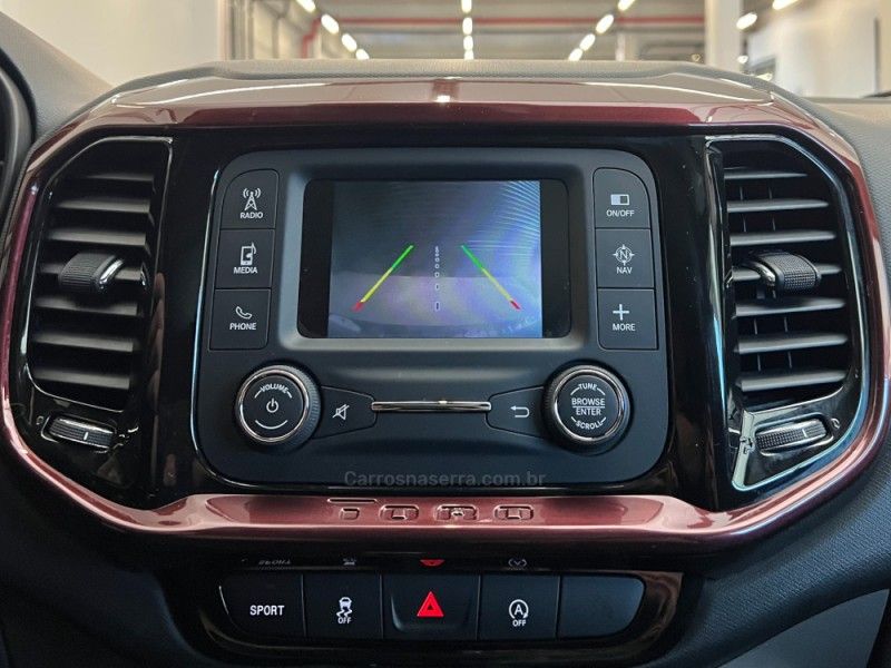 FIAT TORO 1.8 16V EVO FREEDOM ROAD 2017/2018 ÓTIMA CAR FLORES DA CUNHA / Carros no Vale