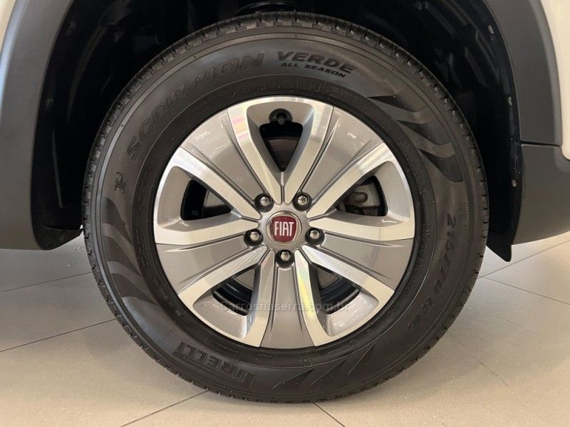 FIAT TORO 1.8 16V EVO FREEDOM ROAD 2017/2018 ÓTIMA CAR FLORES DA CUNHA / Carros no Vale