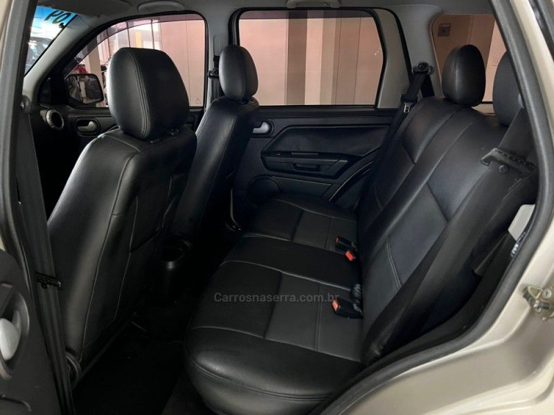 FORD ECOSPORT 1.6 XLT FREESTYLE 8V 2008/2009 CIMIRRO AUTOMÓVEIS TAQUARA / Carros no Vale FORD ECOSPORT 1.6 XLT FREESTYLE 8V 2008/2009 CIMIRRO AUTOMÓVEIS TAQUARA / Carros no Vale